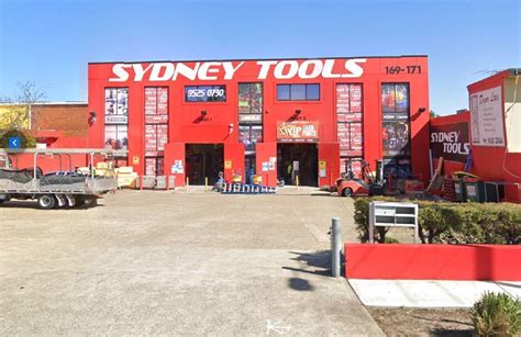 Tool Store Taren Point .